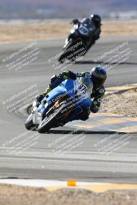 media/Feb-07-2025-CVMA Friday Practice (Fri) [[7034960ba2]]/2-Racer 2/Session 3 (Turn 8)/